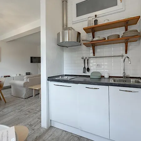 Charm: Piazza View Apartment *