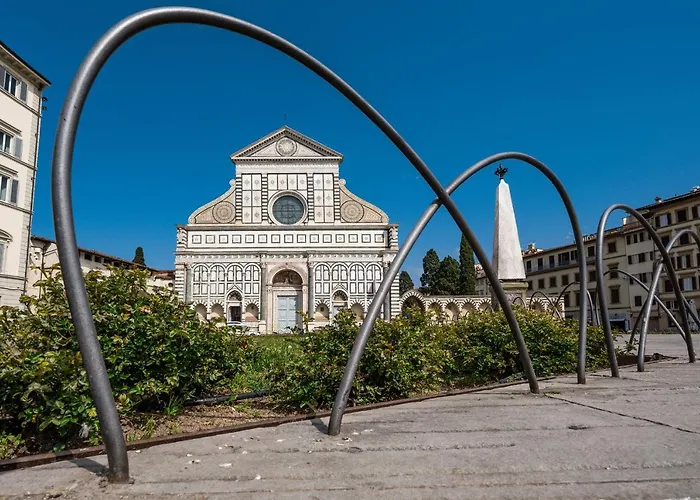 Daire Via Avelli, 4 - Daniela - Charming - Delightful And Bright 3rd-floor Without Elevator, Overlooking One Of Florence's Beautiful Squares, Exceptionally Located For Exploring The Floransa